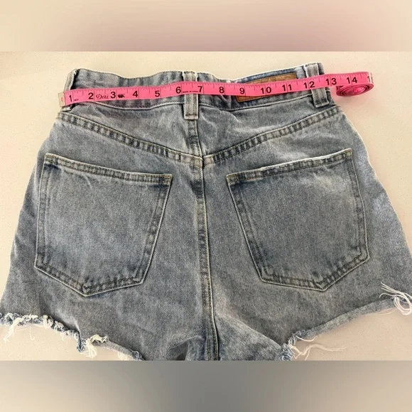 Women's Distressed Cotton: On High Rise Denim Shorts - Picture 8 of 9